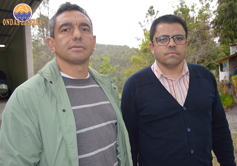 Presidente da Direção e Presidente da Mesa da Assembleia Geral, da Associação de Desenvolvimento Turístico e Promoção Cultural de Paraduça, Sérgio Ferreira e Pedro Ferreira