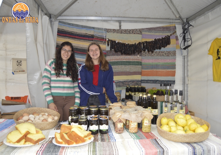 Festa da Broa em Paraduça - Expositor da Associação de Desenvolvimento Turístico e Promoção Cultural de Paraduça