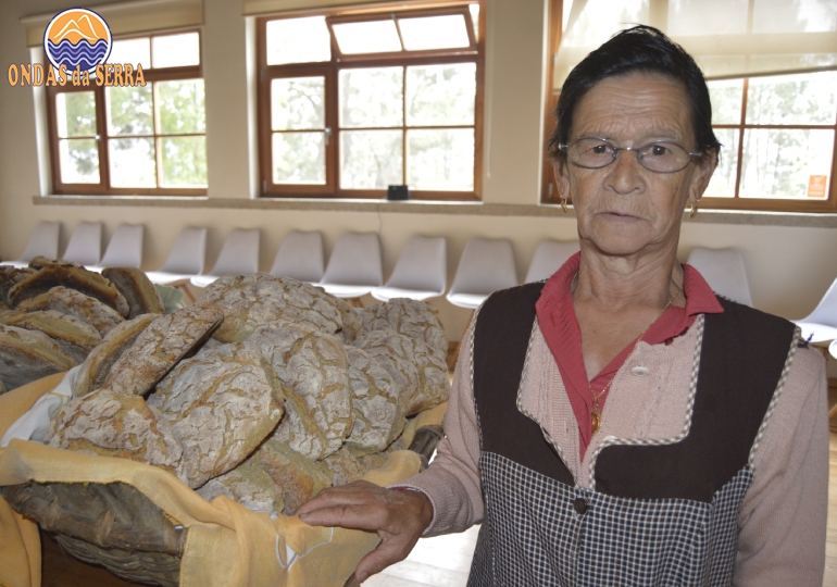 Maria Bastos - Casa da Broa de Paraduça