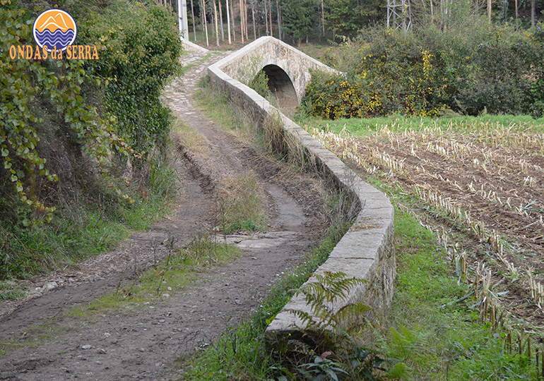 A recuperação da ponte medieval do Manica - Madail - pela ADUM