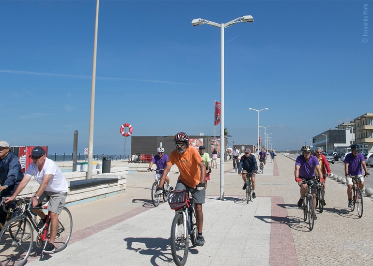 Grupo de amigos amantes da bicicleta - Amigos Bué Cansados - Ovar