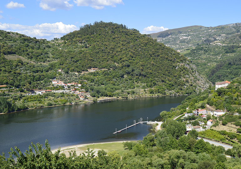 Parque e Praia Fluvial de Porto Rei - São João de Fontoura - Resende