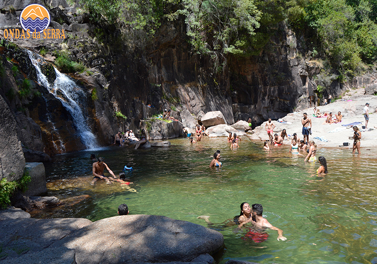 Cascata do Tahiti ou Cascata da Fecha das Barjas - Parque Nacional da Peneda-Gerês