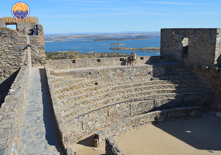 O que fazer no alentejo. Praça de touros do Castelo de Monsaraz