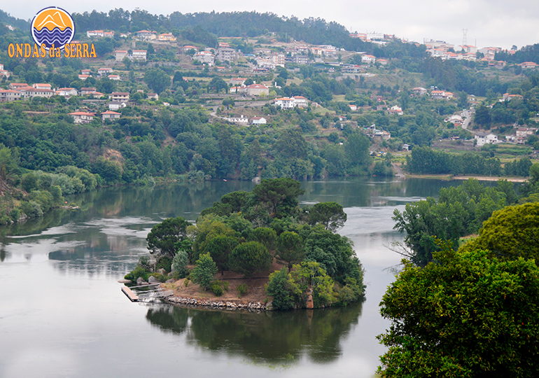 Ilha dos Amores - Castelo de Paiva